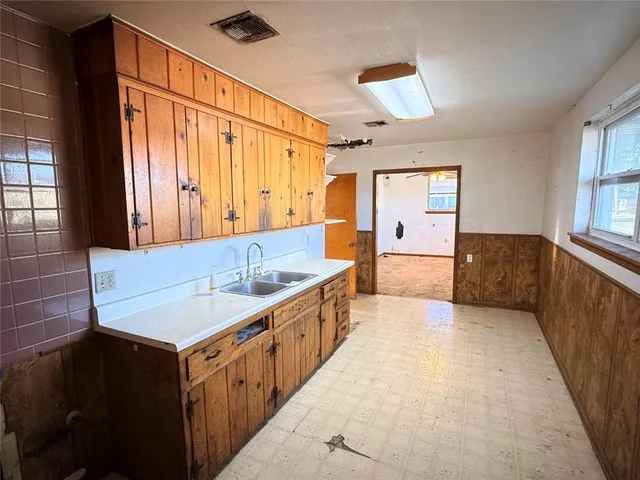 $119,900 | 705 North Upland Avenue, Metairie, LA 70003