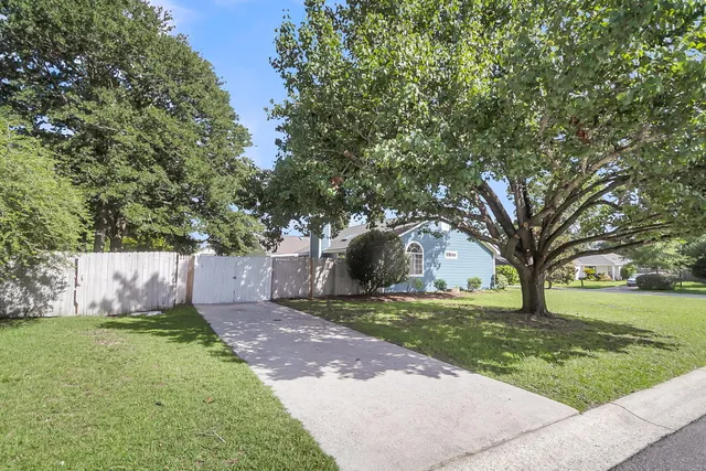 $325,000 | 9870 Levenshall Drive, Ladson, SC 29456