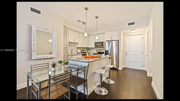 $2,538 | 7850 Pasadena Boulevard, Unit B1, Pembroke Pines, FL 33024