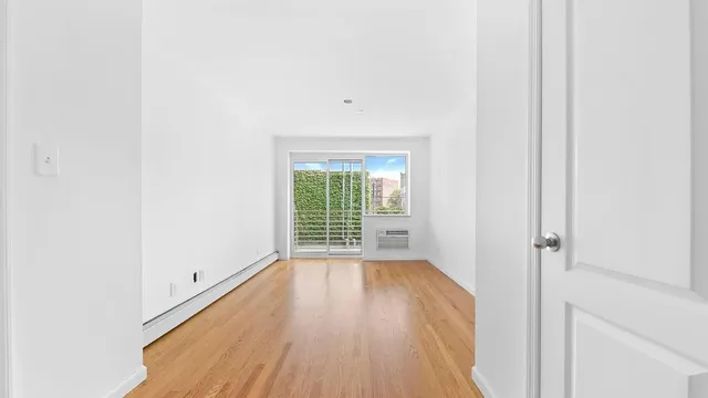 $435,000 | 145 Kenilworth Place, Unit 6A | Flatbush