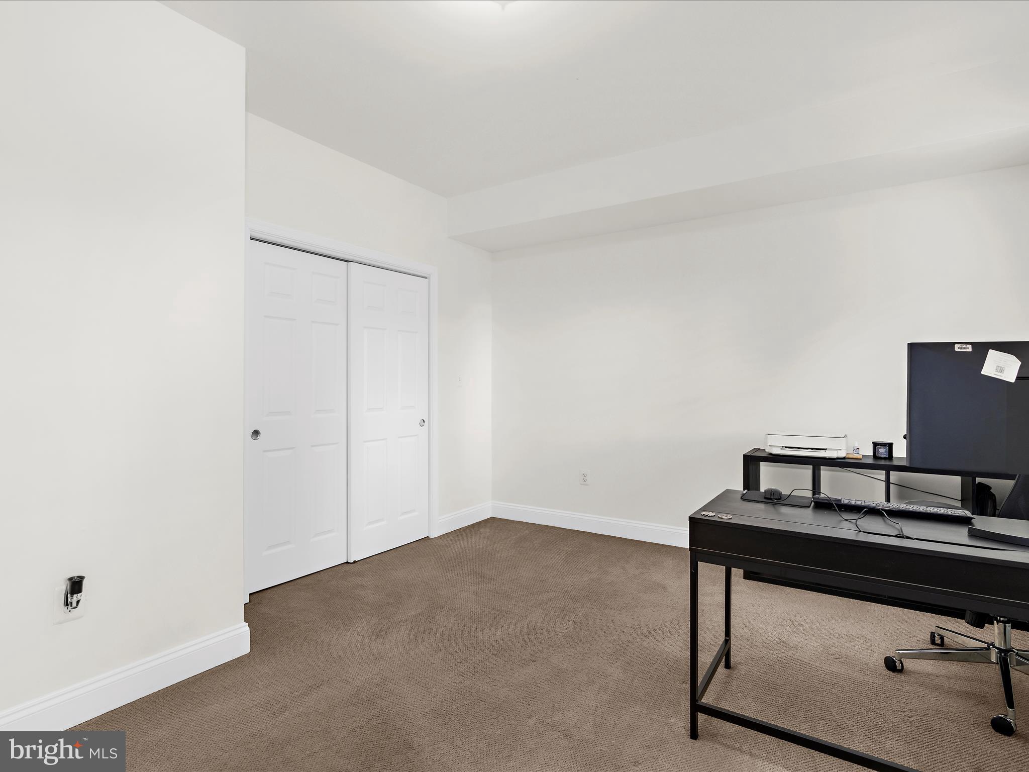 505 Mosher Street Baltimore, MD 21217 - Photo 15 of 46 a view of workspace with a cabinet