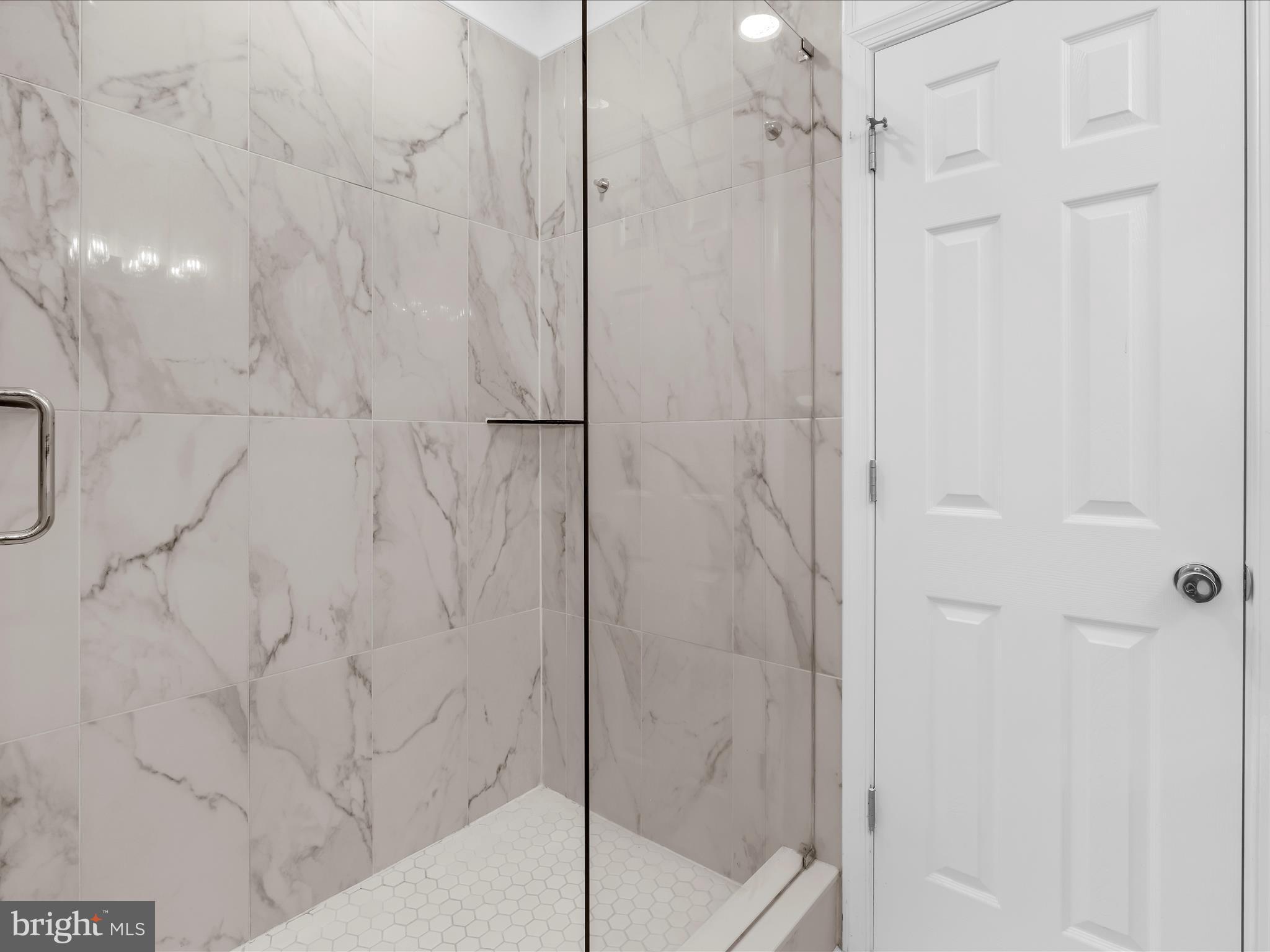 505 Mosher Street Baltimore, MD 21217 - Photo 26 of 46 a bathroom with a shower