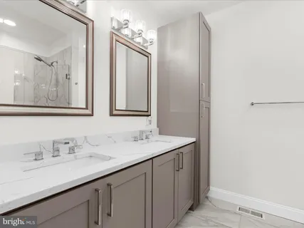 $385,000 | 505 Mosher Street, Baltimore, MD 21217