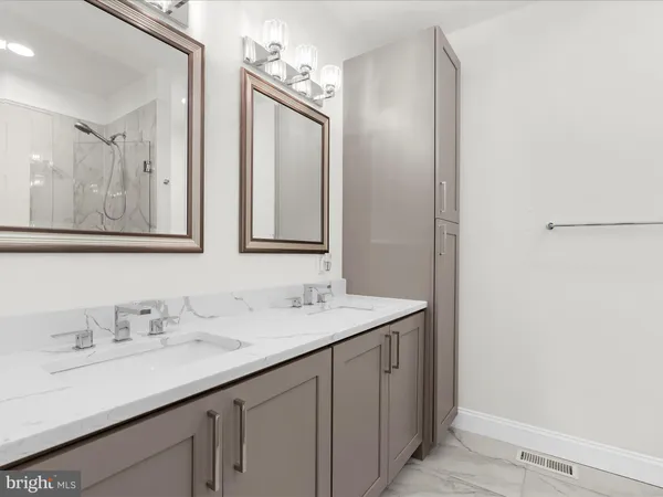 $385,000 | 505 Mosher Street, Baltimore, MD 21217