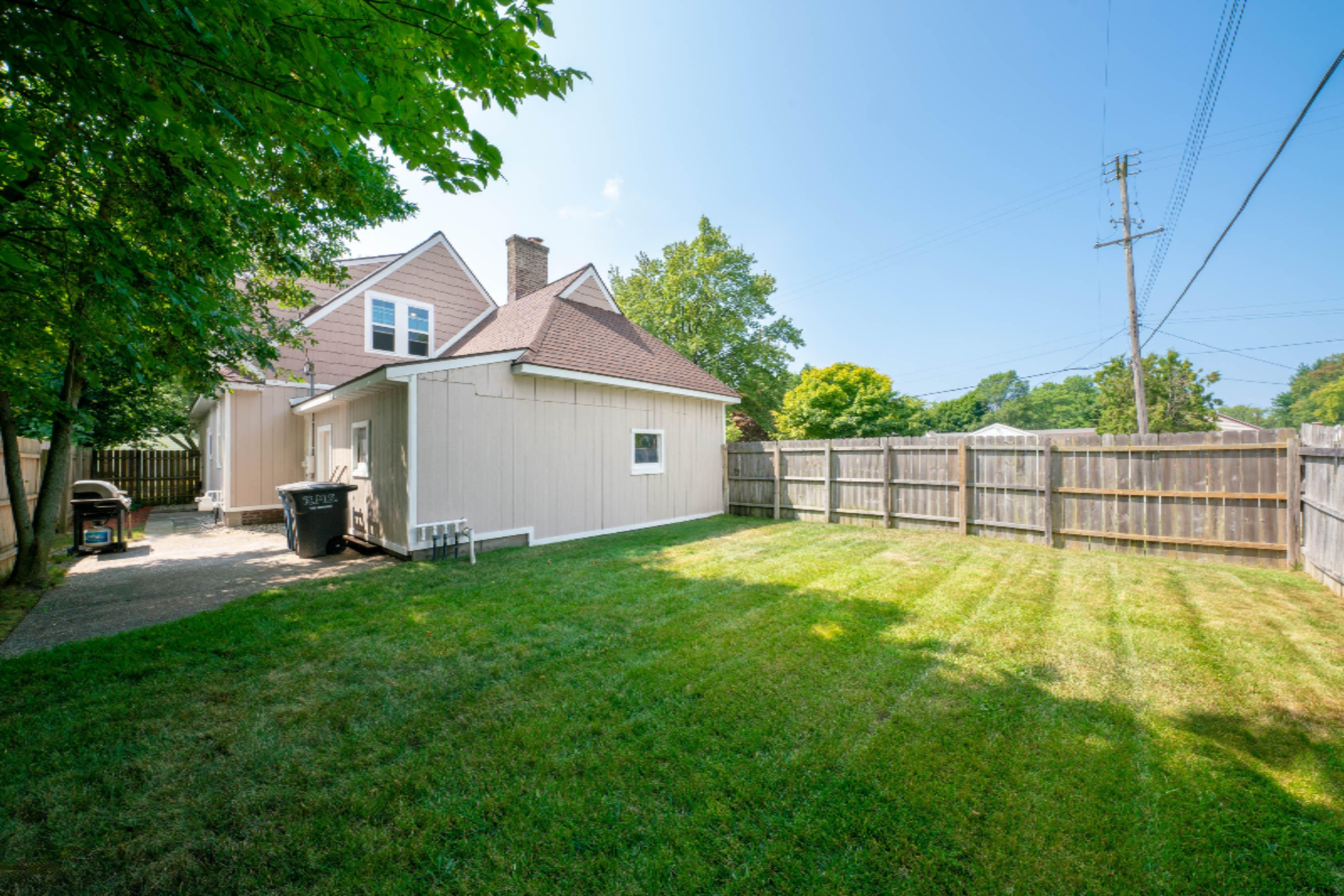 2830 Dawes Road Muskegon, MI 49441 - Photo 9 of 43 2830-Dawes-Road-40
