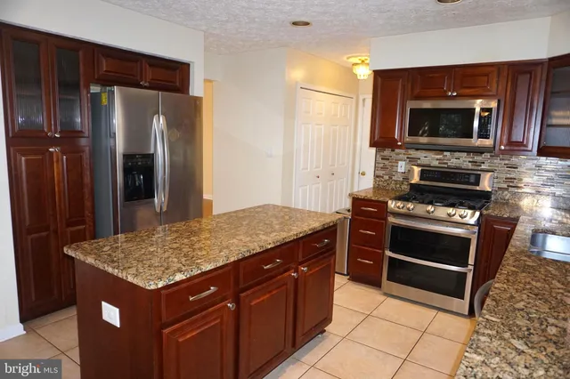 $790,000 | 6141 Golden Bell Way, Columbia, MD 21045