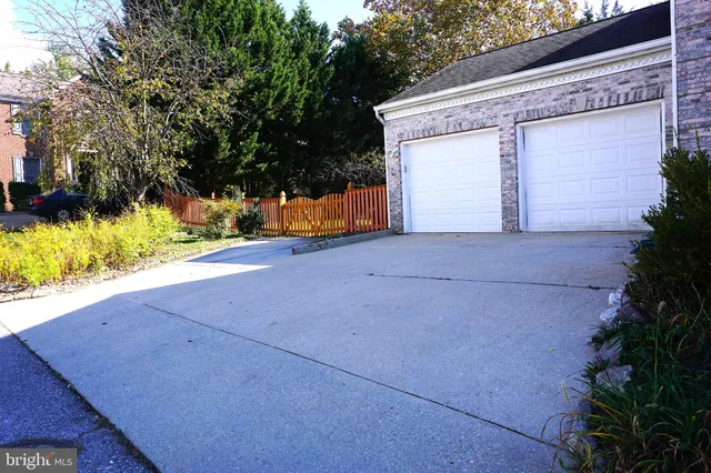 $790,000 | 6141 Golden Bell Way, Columbia, MD 21045