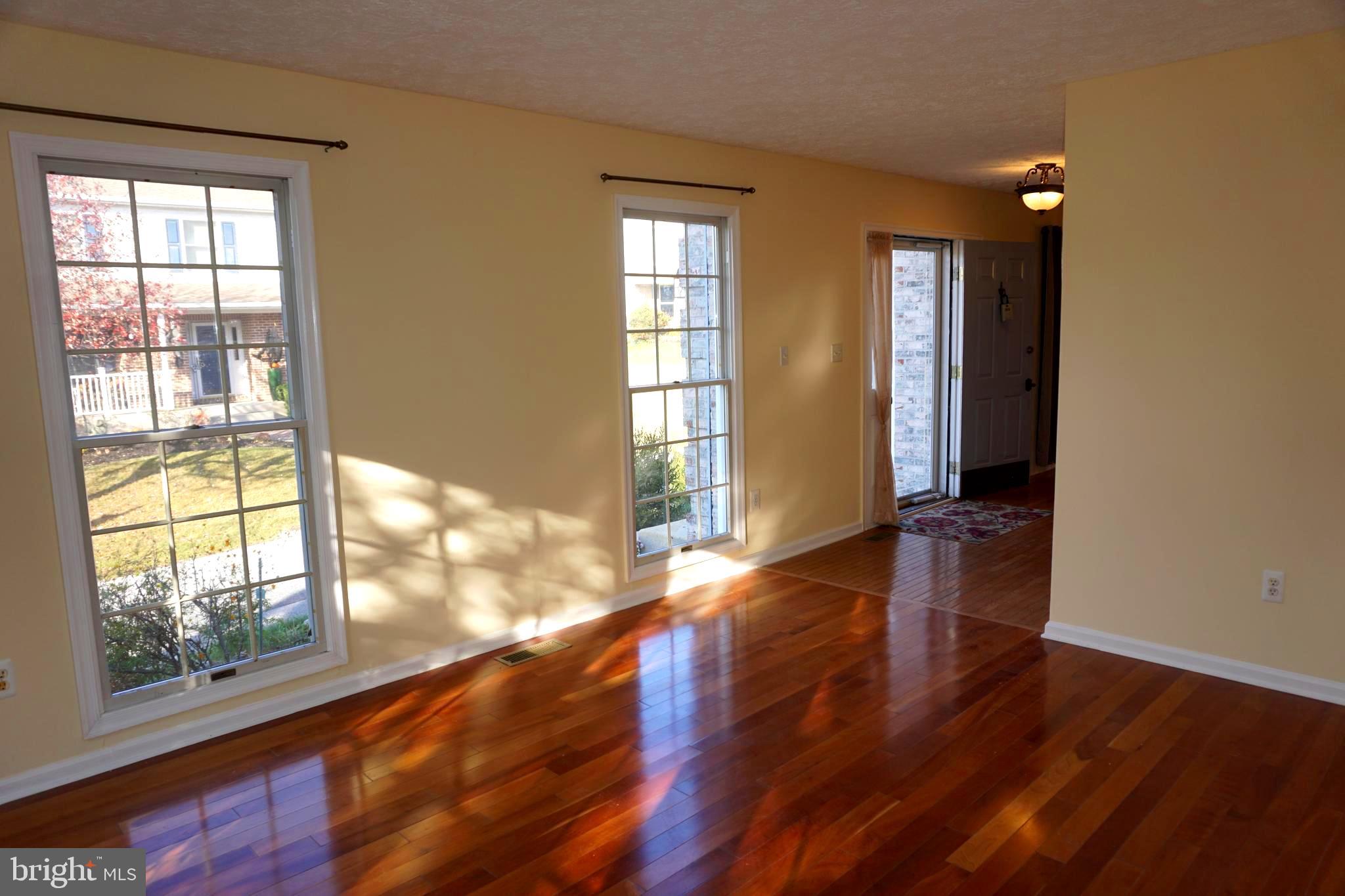 6141 Golden Bell Way Columbia, MD 21045 - Photo 8 of 74