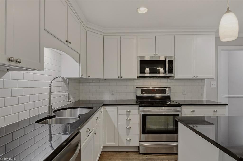 1000 Huntingdon Road Winston-Salem, NC 27104 - Photo 8 of 29 Gallery Image 8