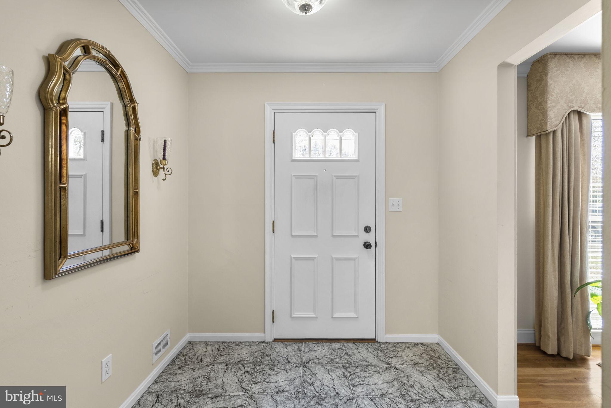 4 Ansted Court Silver Spring, MD 20905 - Photo 5 of 68