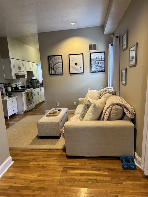 48 Mercer Street, Unit 1 Boston, MA 02127 - Photo 7 of 11