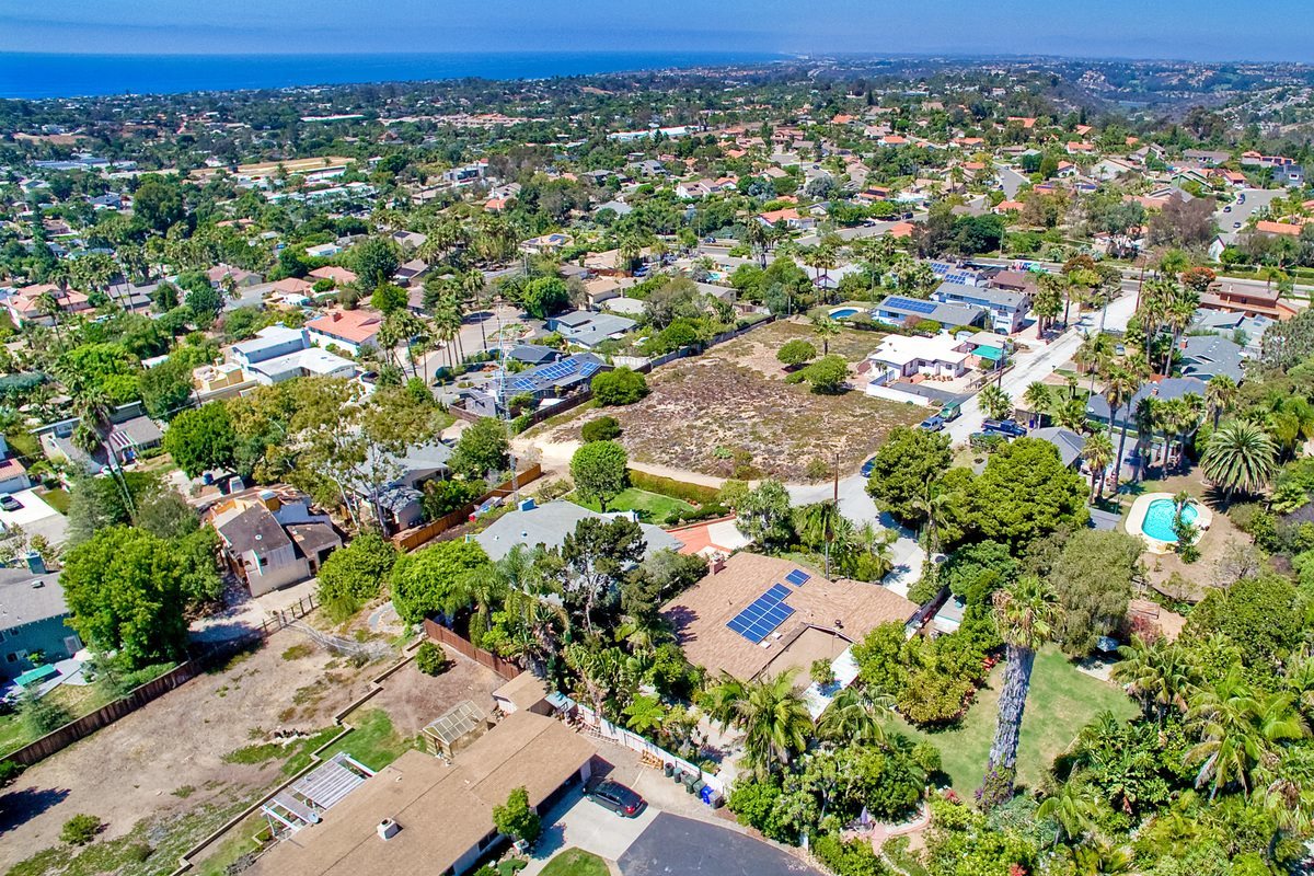 Passiflora Place Encinitas, CA 92024 - Photo 4 of 13 Gallery Image 4