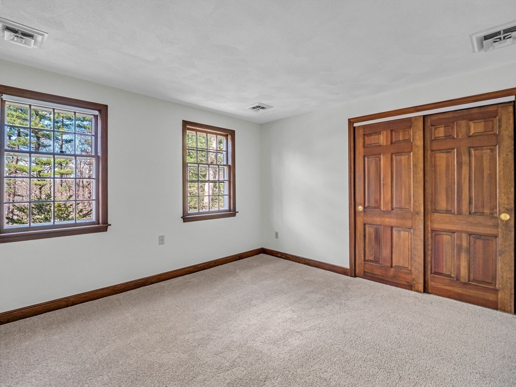 29 Brady Loop Andover, MA 01810 - Photo 24 of 40 Gallery Image 24