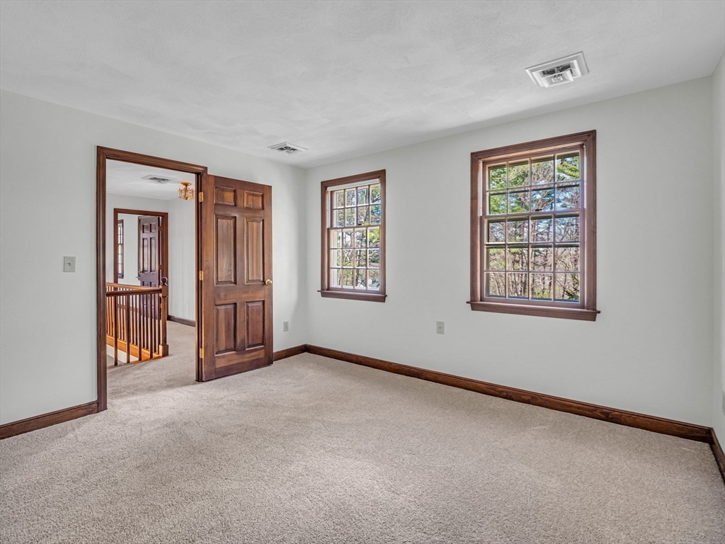 29 Brady Loop Andover, MA 01810 - Photo 25 of 40 Gallery Image 25