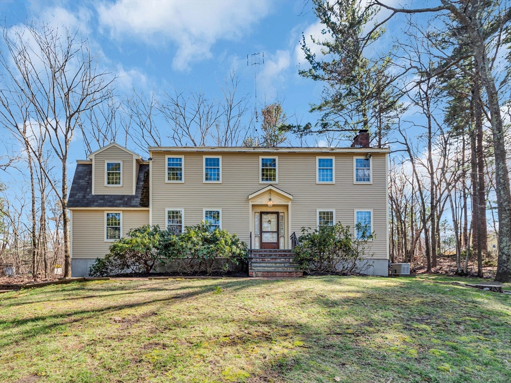 29 Brady Loop Andover, MA 01810 - Photo 3 of 40 Gallery Image 3