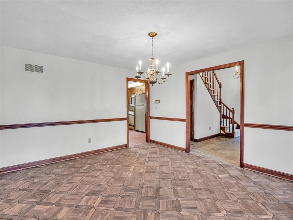 29 Brady Loop Andover, MA 01810 - Photo 9 of 40 Gallery Image 9