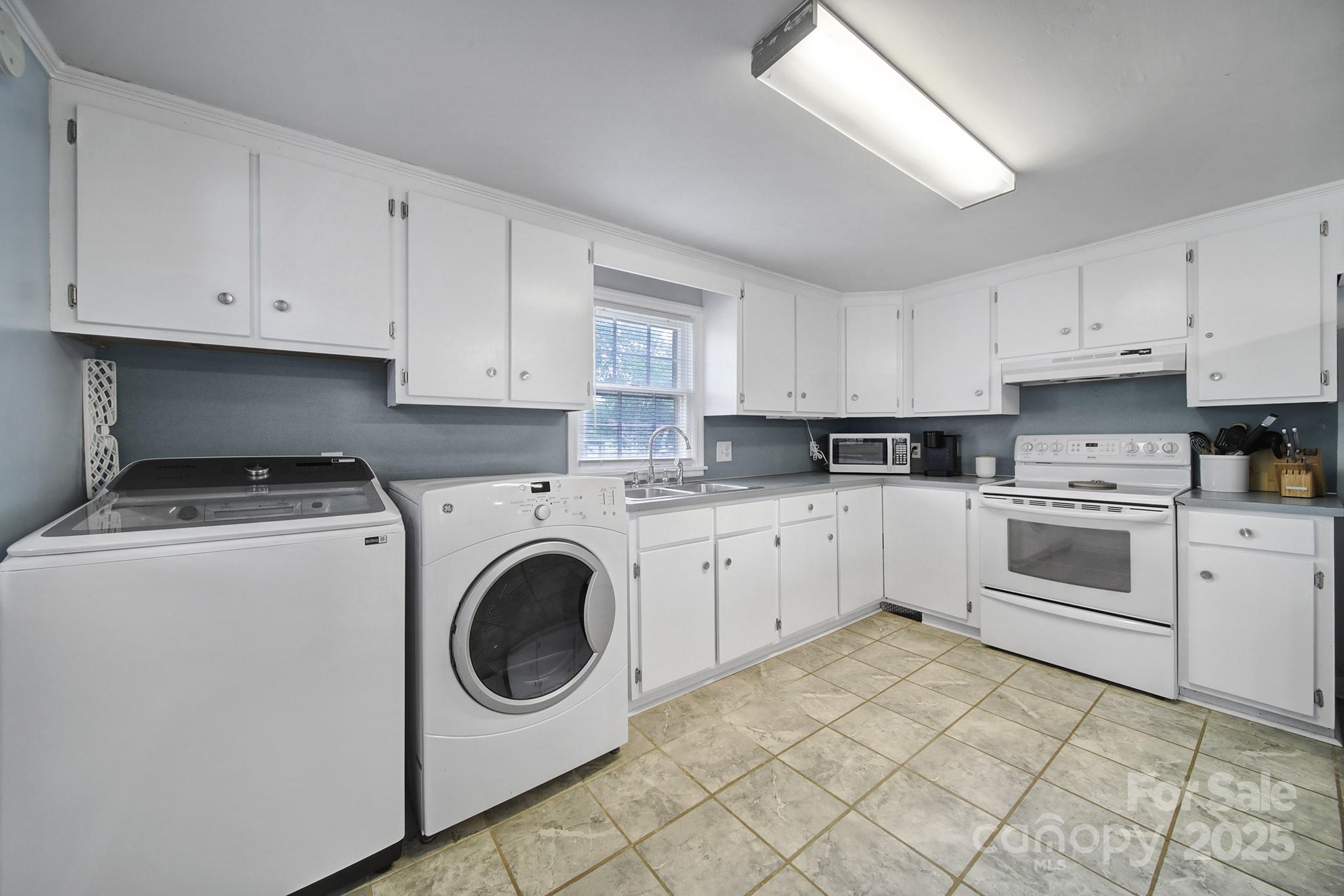 5573 Main Street Fort Lawn, SC 29714 - Photo 20 of 24