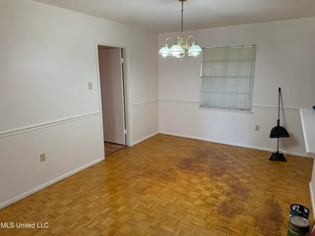 $1,800 | 2507 Middlecoff Drive, Gulfport, MS 39507