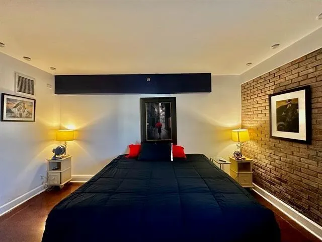 $1,200 | 1205 St Charles Avenue, Unit 208, New Orleans, LA 70130