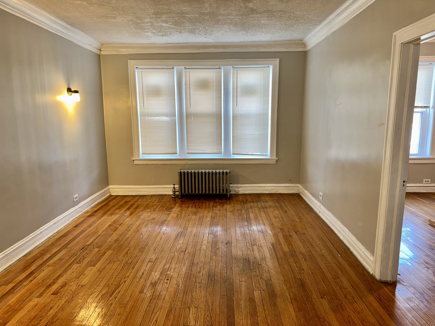 1732 East 79th Street, Unit 3S Chicago, IL 60649 - Photo 2 of 5