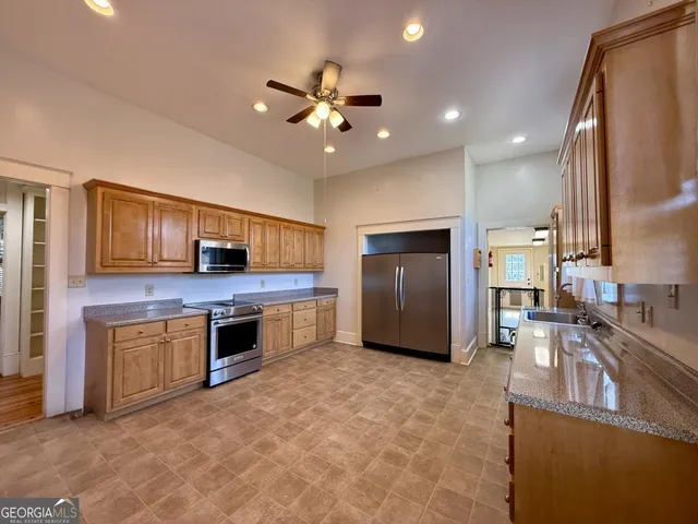 $244,900 | 308 Church Street, Vienna, GA 31092