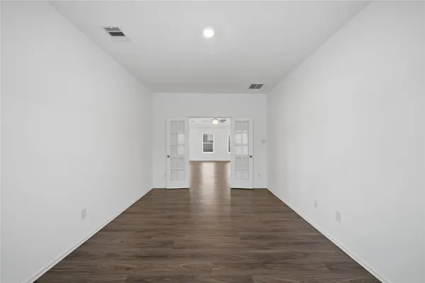 $2,500 | 14226 Overbrook Willow Way, Rosharon, TX 77583