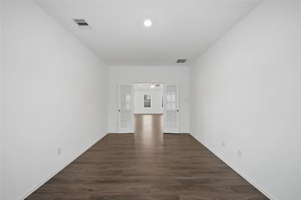 $2,500 | 14226 Overbrook Willow Way, Rosharon, TX 77583