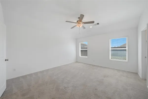 $2,500 | 14226 Overbrook Willow Way, Rosharon, TX 77583