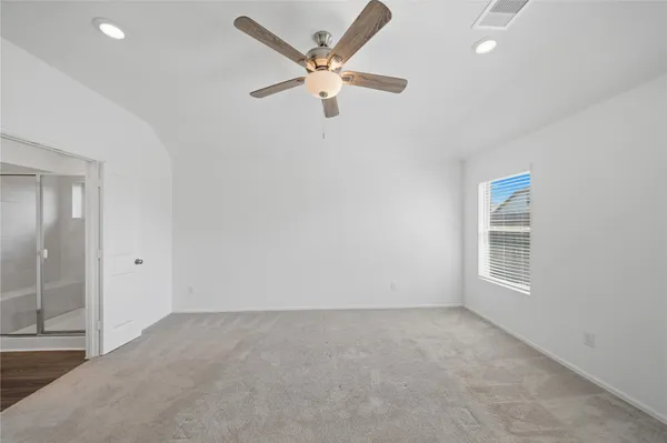 $2,500 | 14226 Overbrook Willow Way, Rosharon, TX 77583