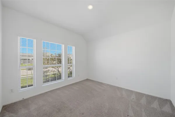 $2,450 | 14226 Overbrook Willow Way, Rosharon, TX 77583