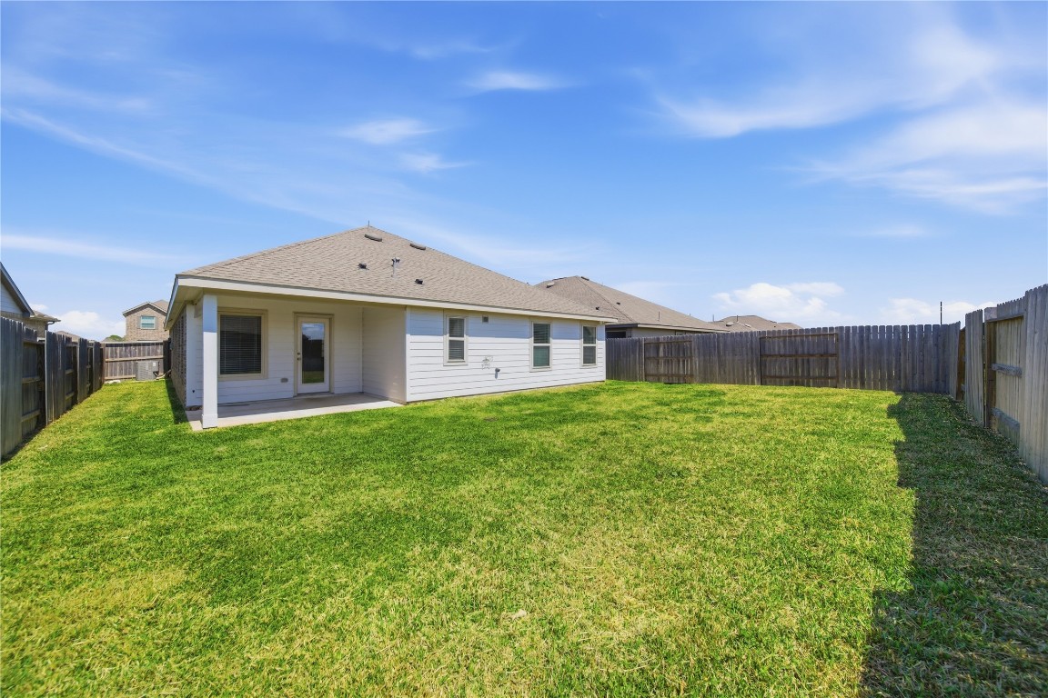 14226 Overbrook Willow Way Rosharon, TX 77583 - Photo 36 of 37