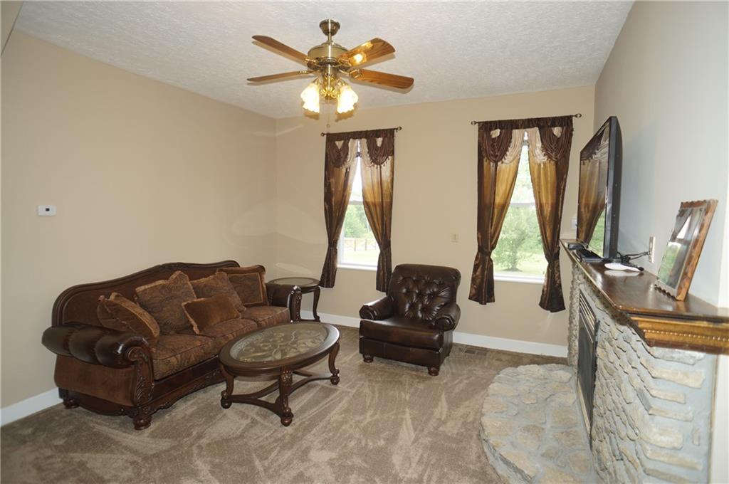 788 North Dearborn Road West Harrison, IN 47060 - Photo 3 of 35 Gallery Image 3