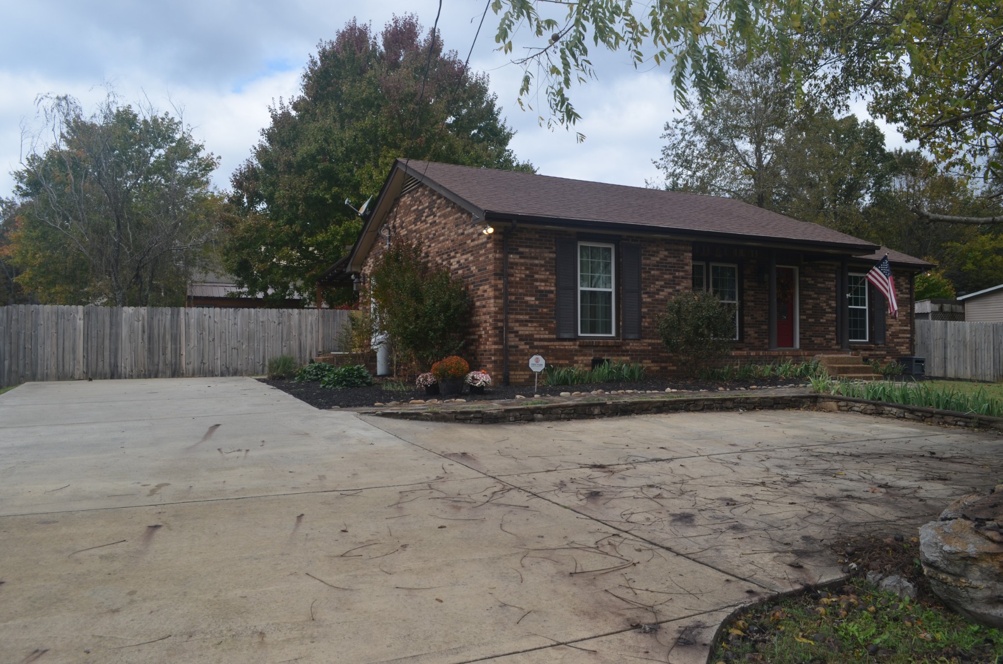 702 Corinth Road Mount Juliet, TN 37122 - Photo 2 of 33 Gallery Image 2