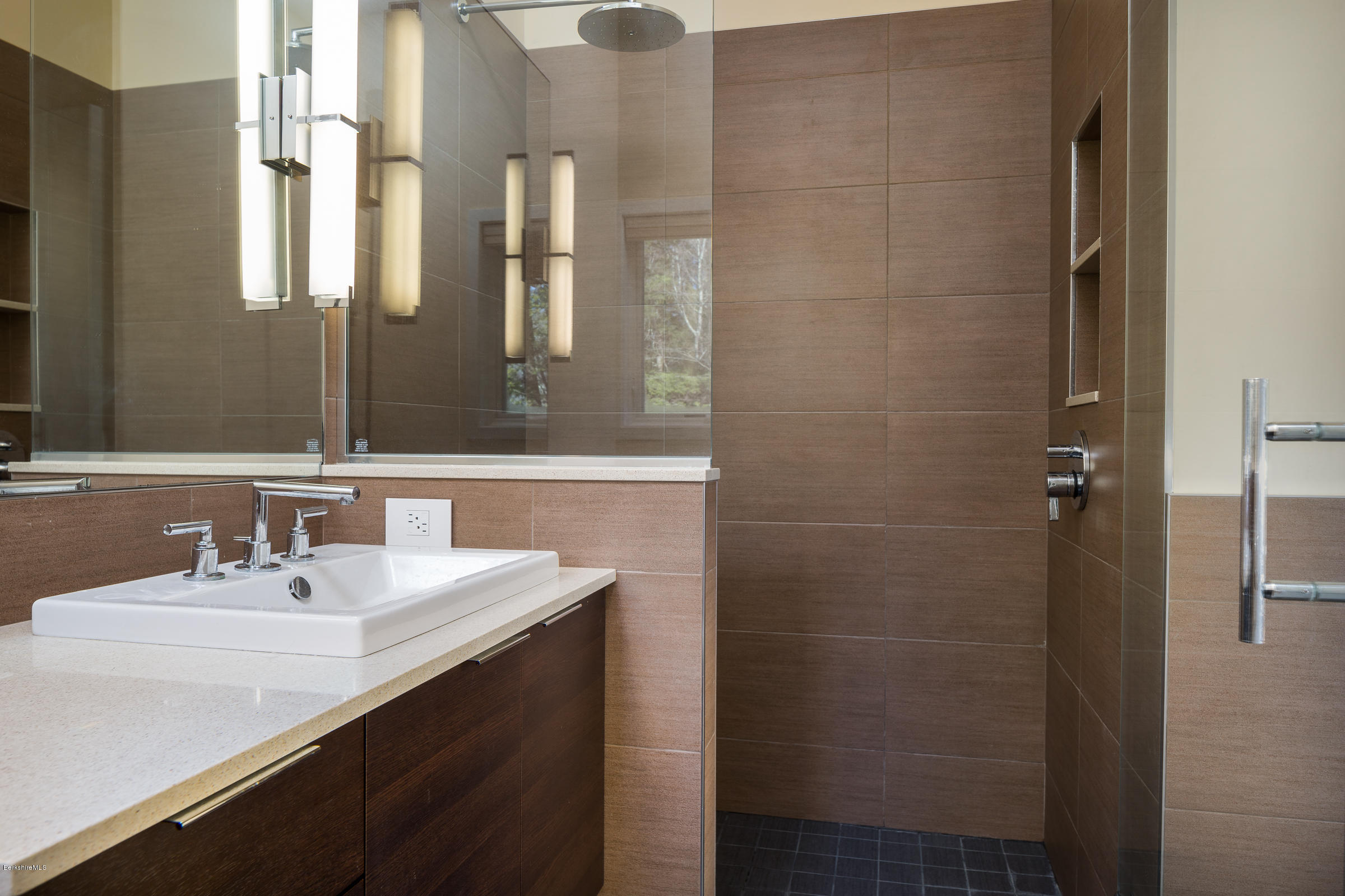 317 Long Pond Road Great Barrington, MA 01230 - Photo 12 of 20 MASTER BATH