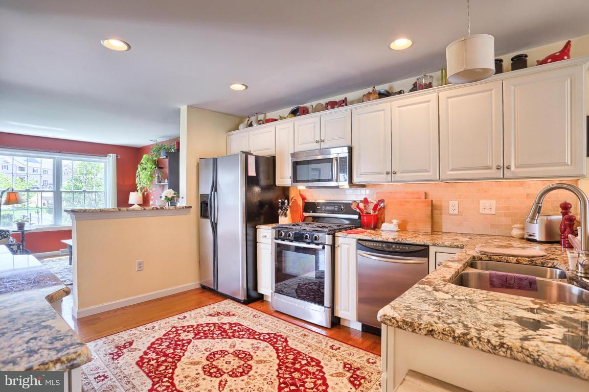 740 Wallingford Road Lititz, PA 17543 - Photo 14 of 38
