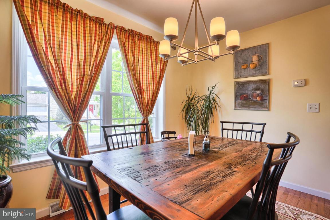 740 Wallingford Road Lititz, PA 17543 - Photo 17 of 38
