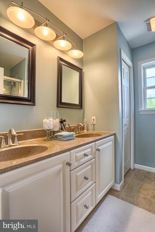 740 Wallingford Road Lititz, PA 17543 - Photo 24 of 38