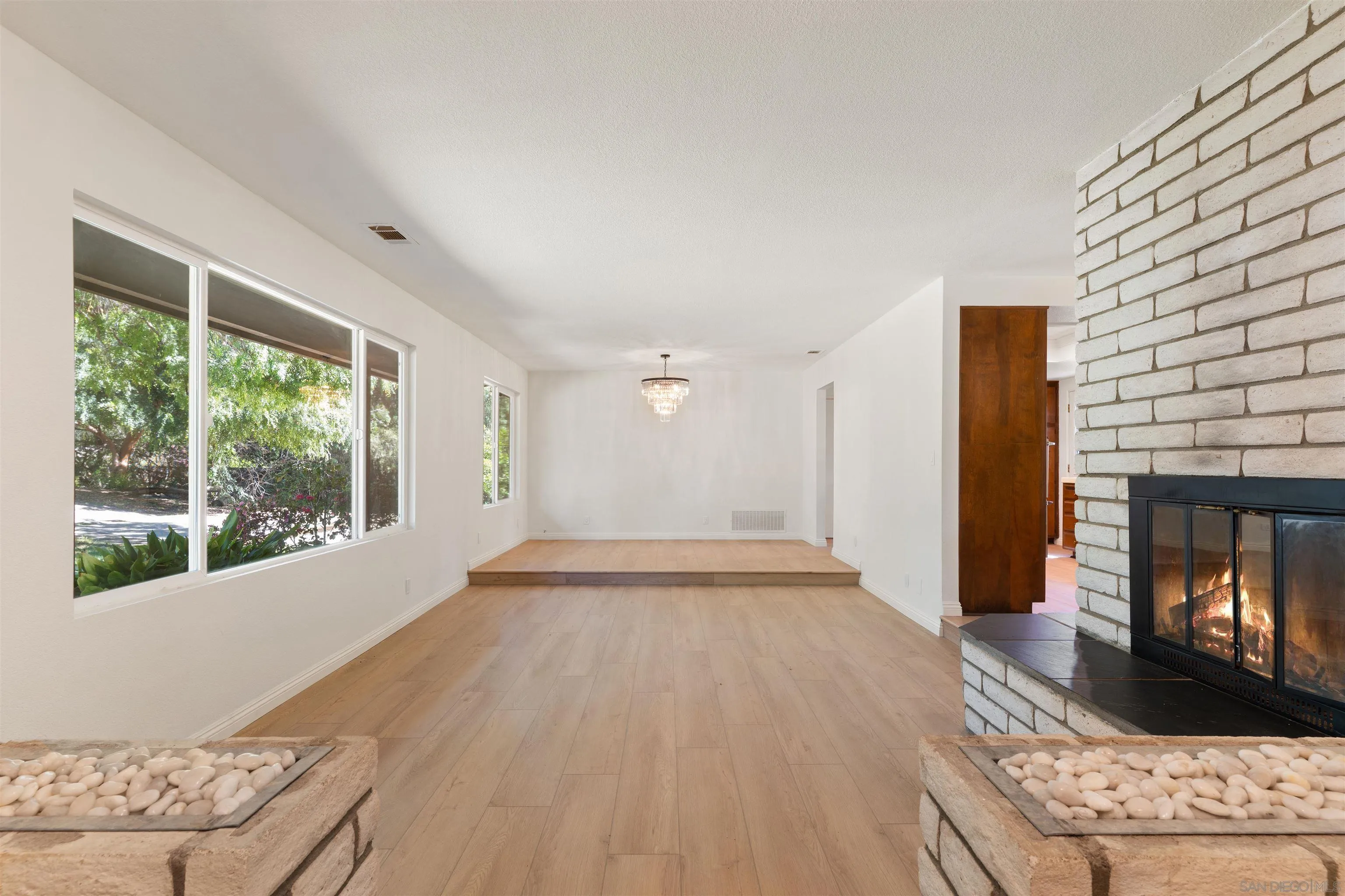 1027 Pepper Tree Lane Fallbrook, CA 92028 - Photo 8 of 37 Gallery Image 8