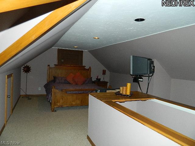5696 Shawnee Road Cleveland, OH 44124 - Photo 16 of 25