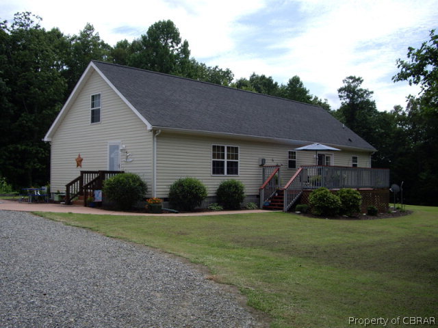 733 Dragon Road Church View, VA 23032 - Photo 14 of 23 HOUSE REAR