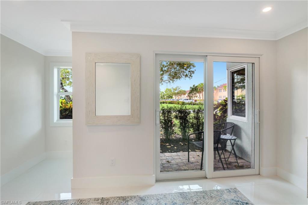 603 12th Avenue South Naples, FL 34102 - Photo 18 of 47