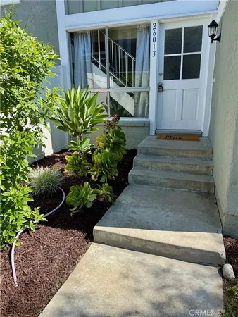 $549,000 | 26013 Via Pera, Mission Viejo, CA 92691