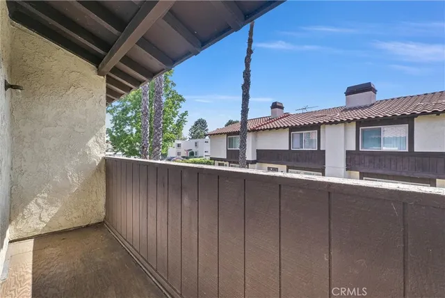 $380,000 | 1077 South Santo Antonio Drive, Unit 39, Colton, CA 92324