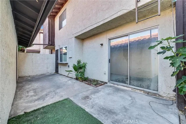 $380,000 | 1077 South Santo Antonio Drive, Unit 39, Colton, CA 92324