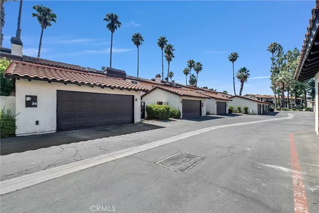 $380,000 | 1077 South Santo Antonio Drive, Unit 39, Colton, CA 92324