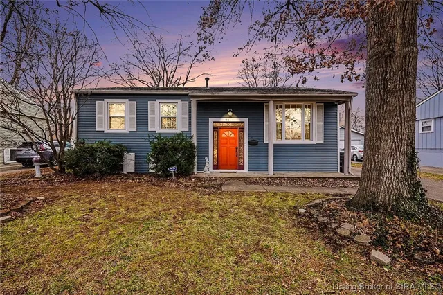 $259,999 | 811 Lilly Lane, Jeffersonville, IN 47130