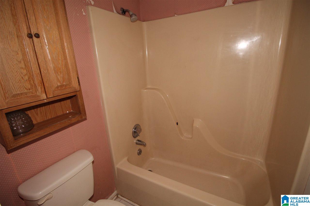 5511 South Shades Crest Road Bessemer, AL 35022 - Photo 14 of 27