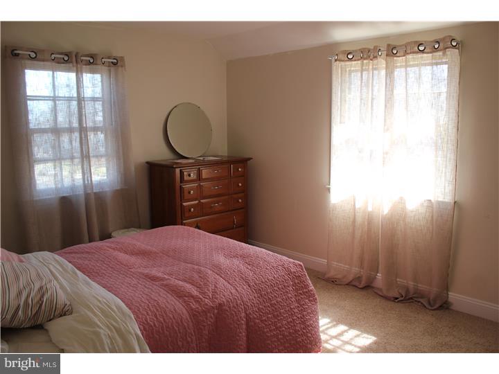 2973 Banner Road Willow Grove, PA 19090 - Photo 15 of 19 Gallery Image 15