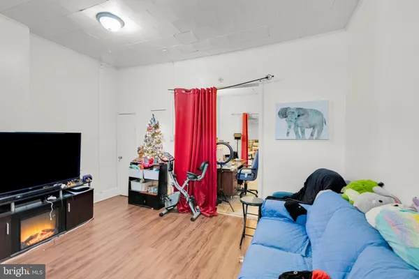 $435,000 | 139 North 5th Street, Allentown, PA 18102