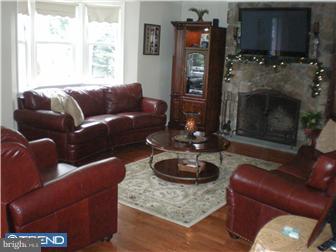 116 Beech Road Wallingford, PA 19086 - Photo 3 of 12